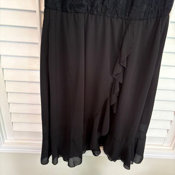Bloomchic Black Lace Dress Size 18-20 - Picture 5 of 8